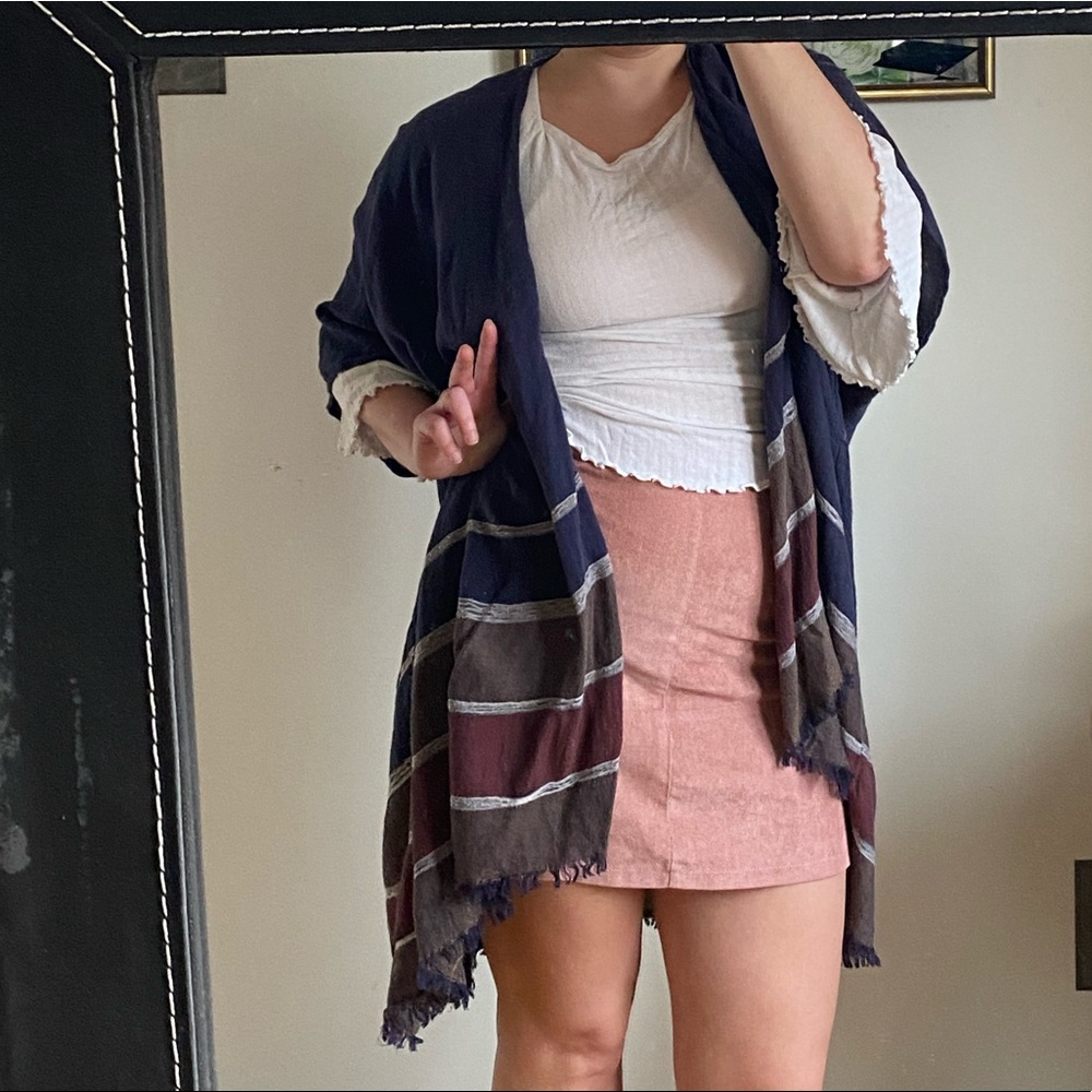Sedona in style with this gorgeous rustic shawl ✨
